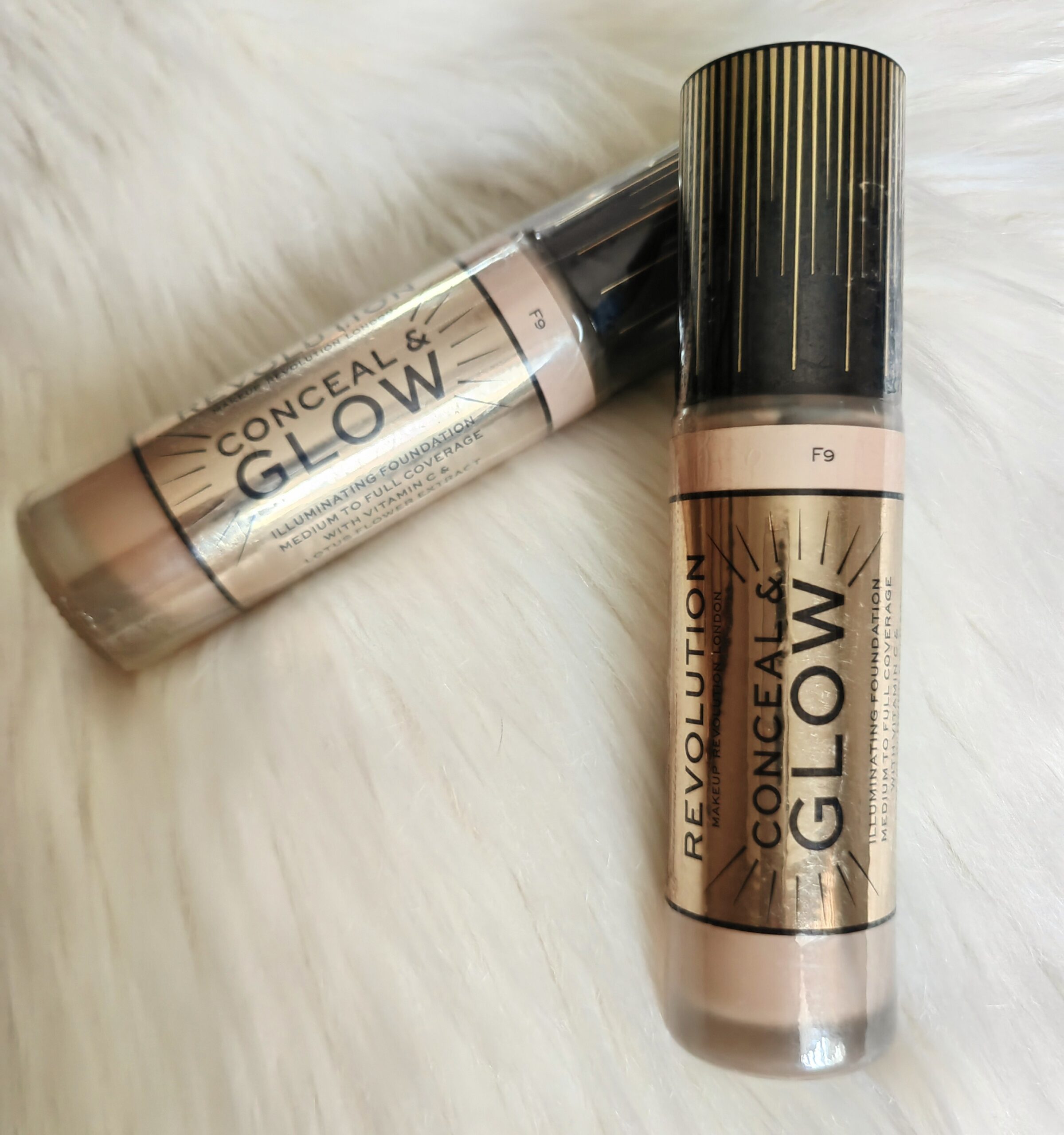 REVOLUTION Conceal and Glow Illuminating Foundation in the Shade F9