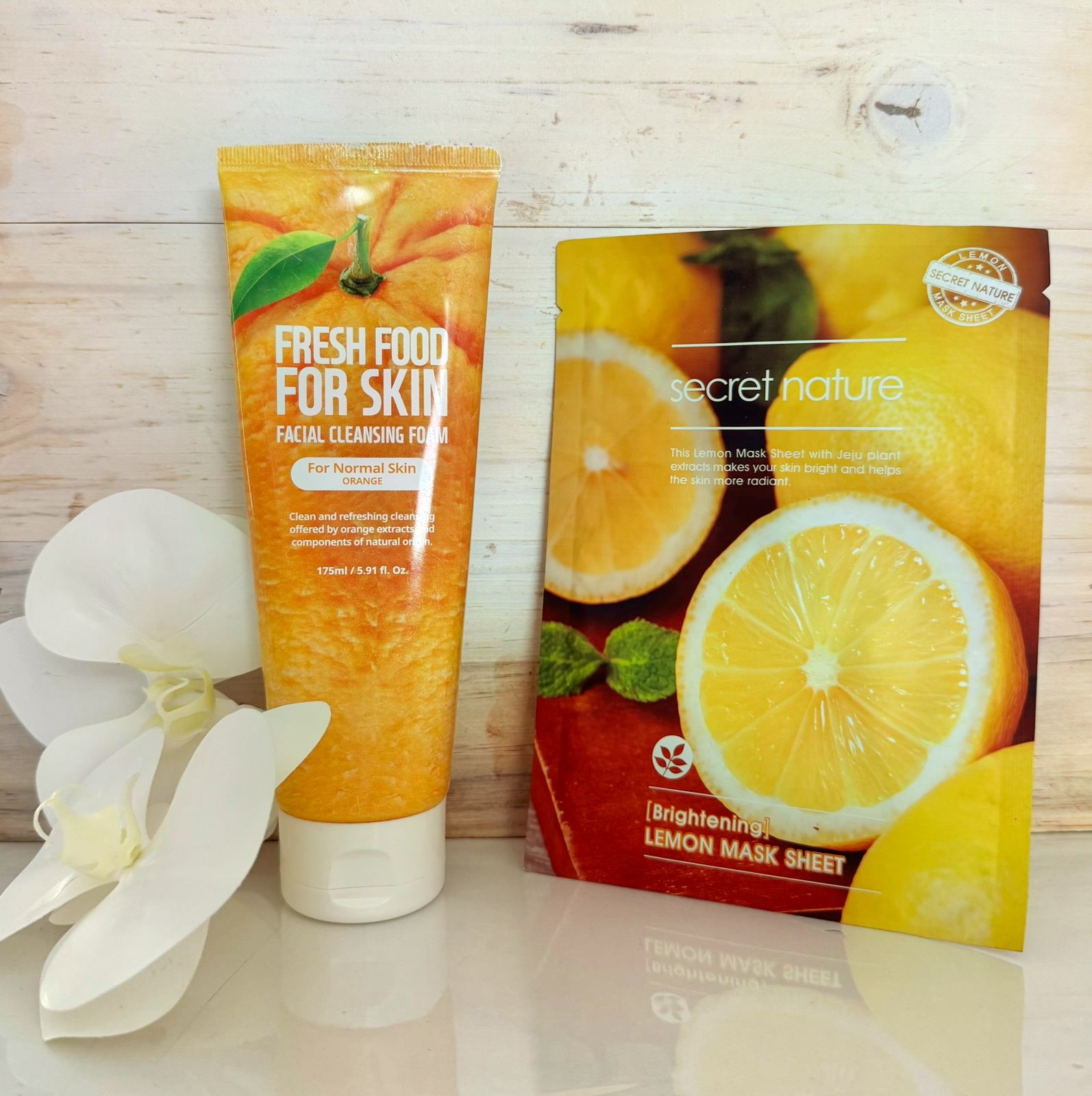 BUNDLE DEAL!!! Authentic Korean Fresh Food Foaming Cleanser for Normal Skin + RECEIVE A SECRET NATURE FACE MASK ABSOLUTELY FREE!!!